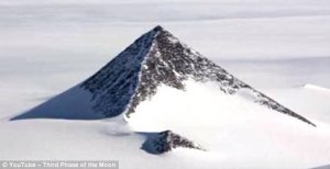 snow pyramid